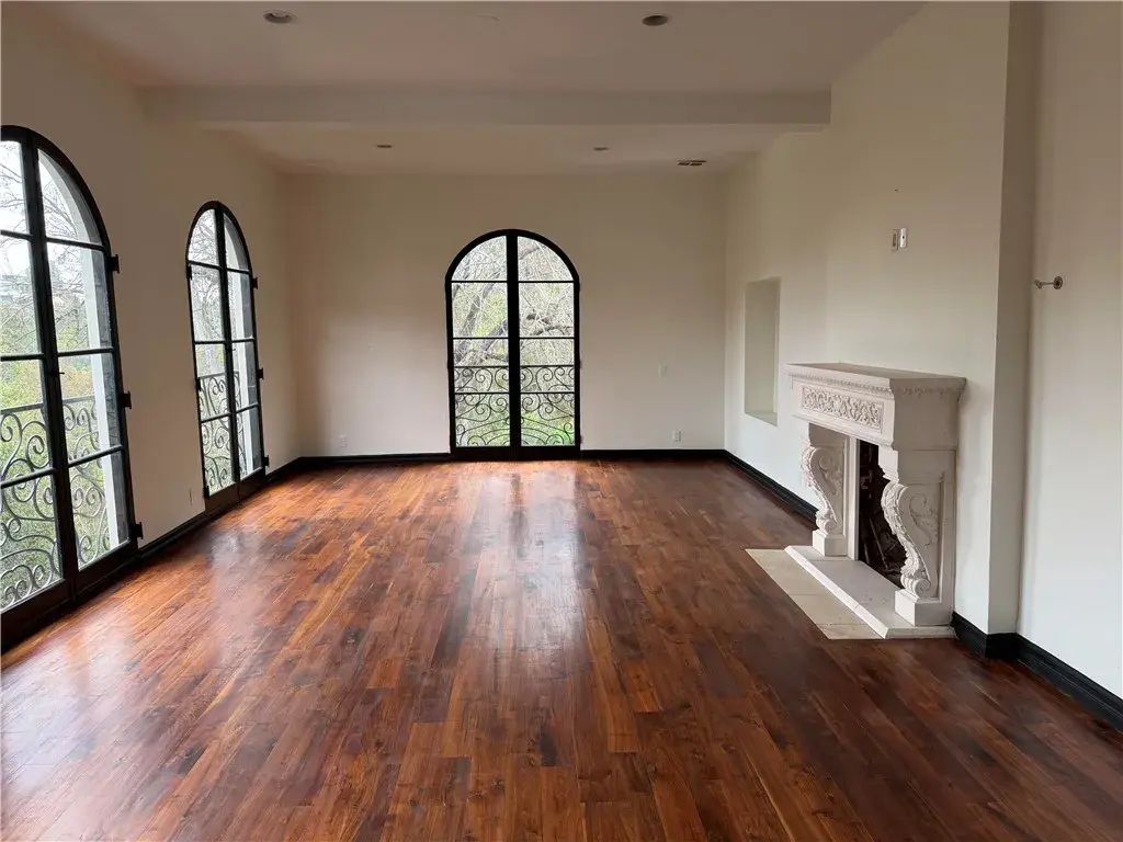 1301 N Beverly, Los Angeles