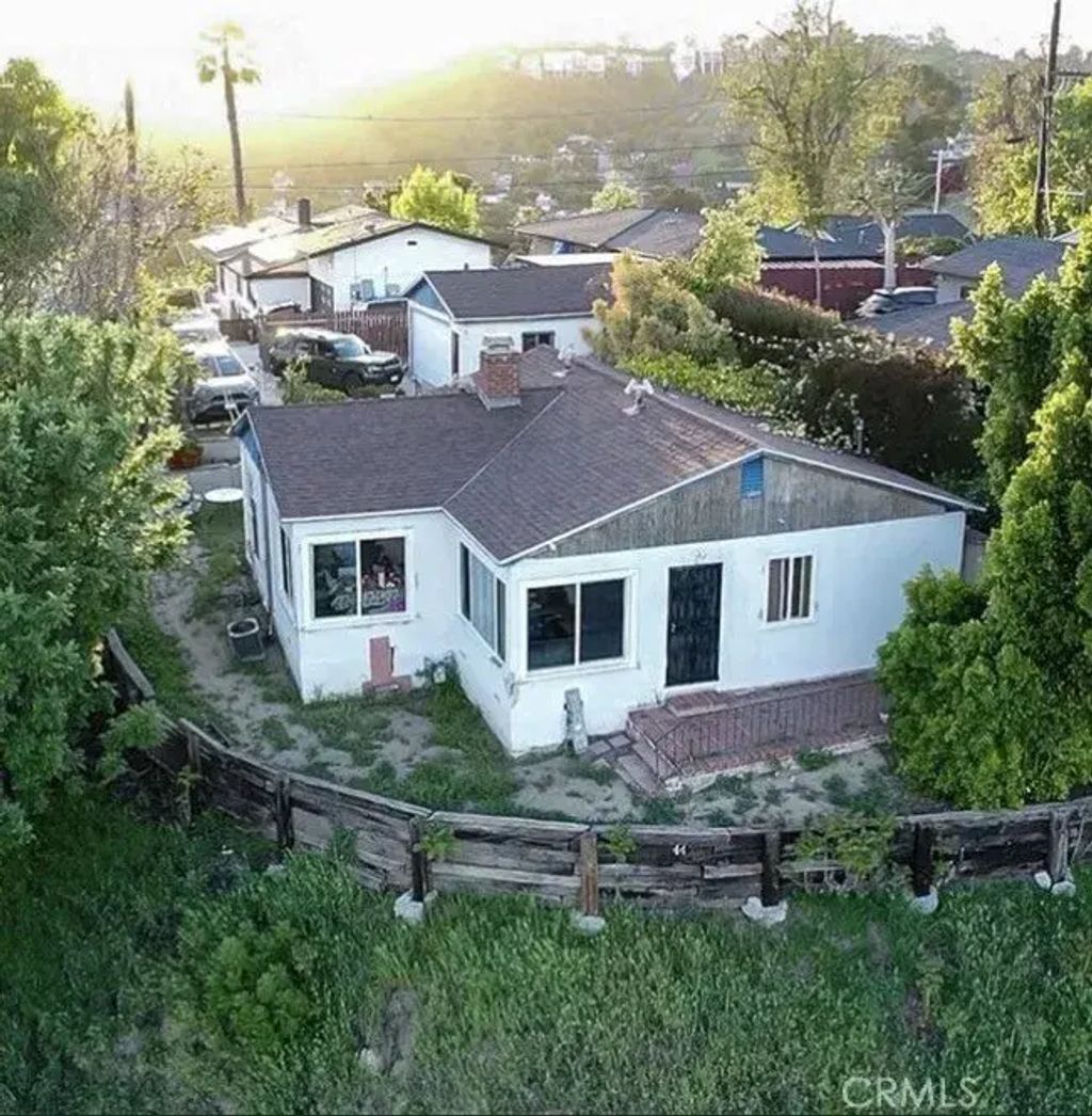 4411 Richard, Los Angeles