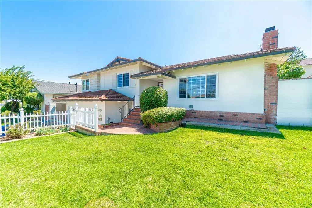 2370 W 239th, Torrance