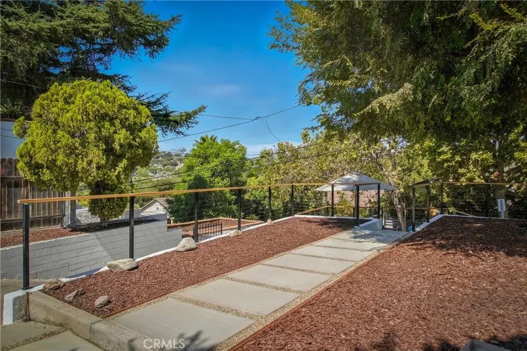 6150 Strickland, Los Angeles