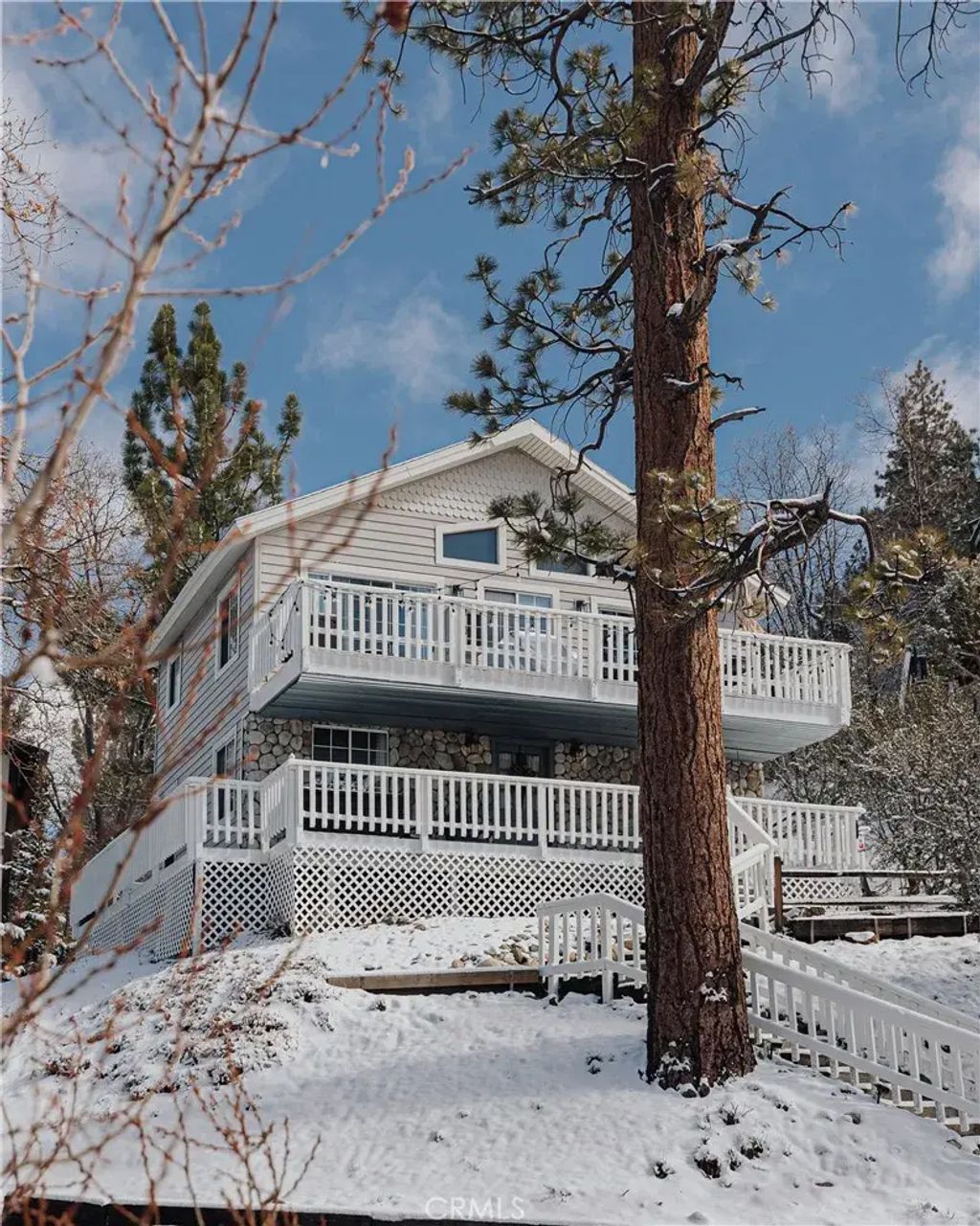 960 Butte Avenue, Big Bear City