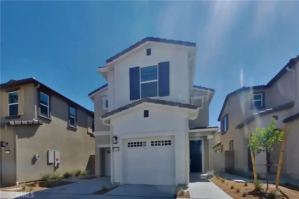 29428 Walnut Tree Way, Winchester