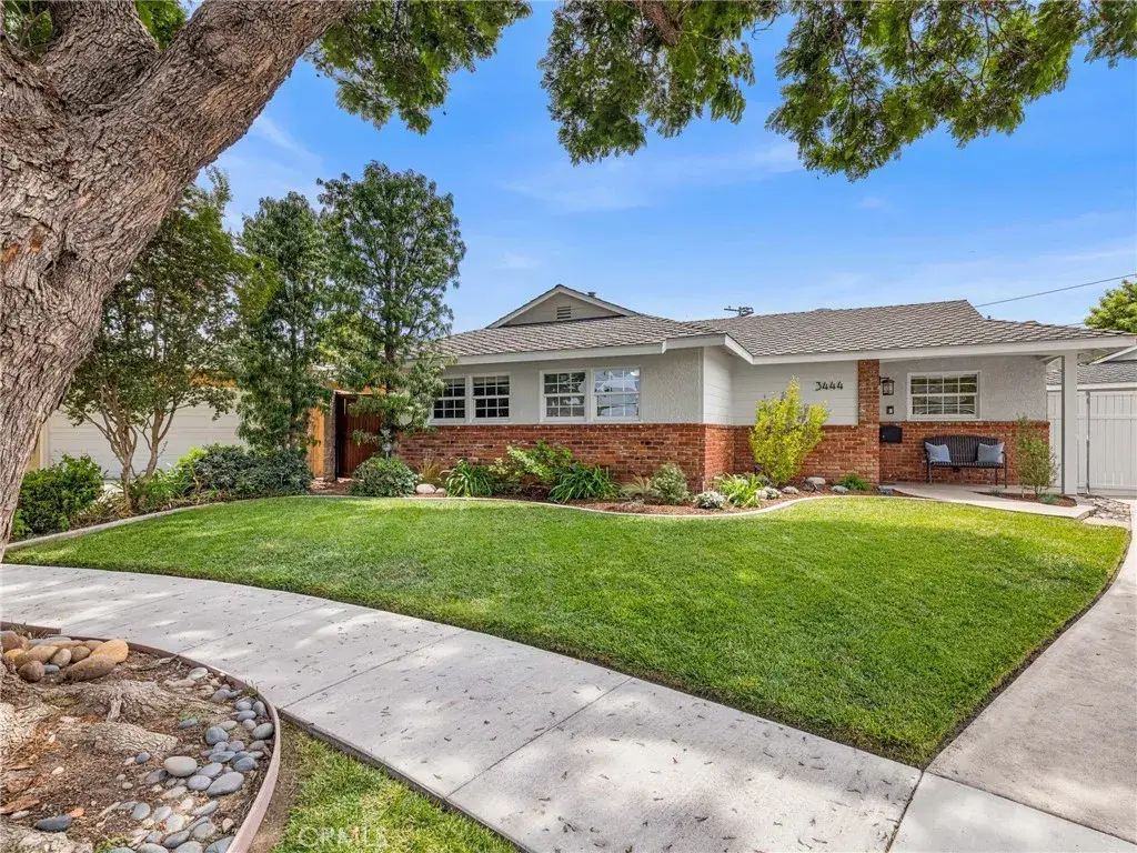 3444 Knoxville Avenue, Long Beach
