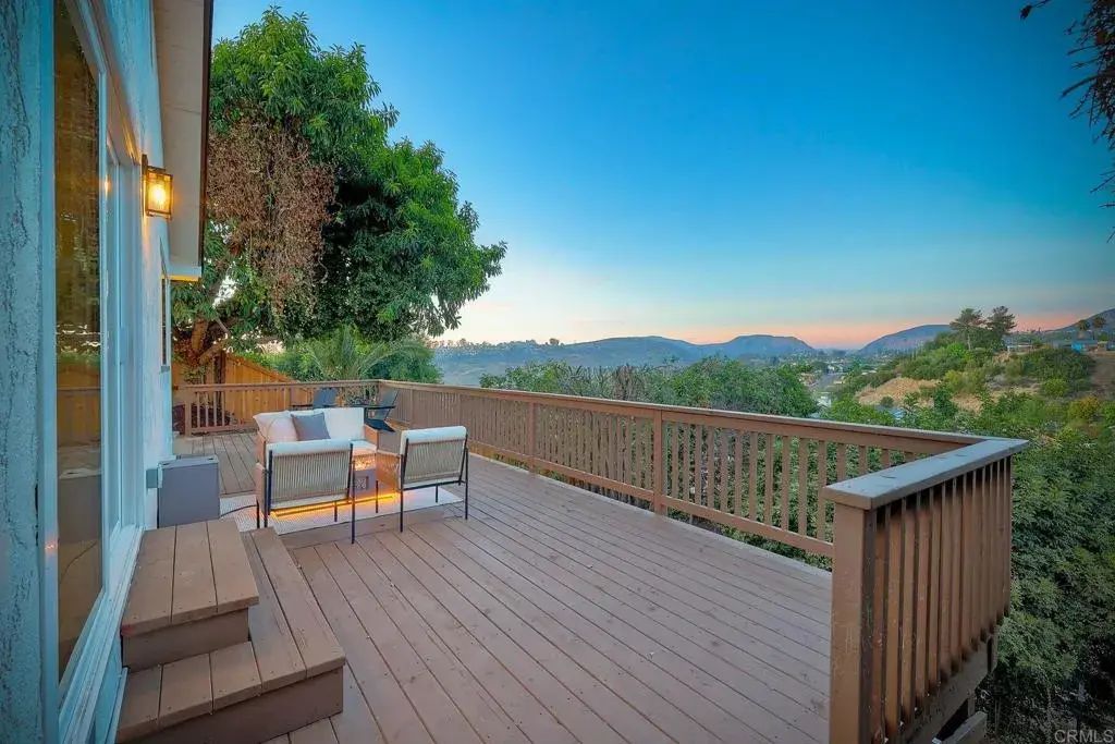 5236 Lewison Avenue, 
