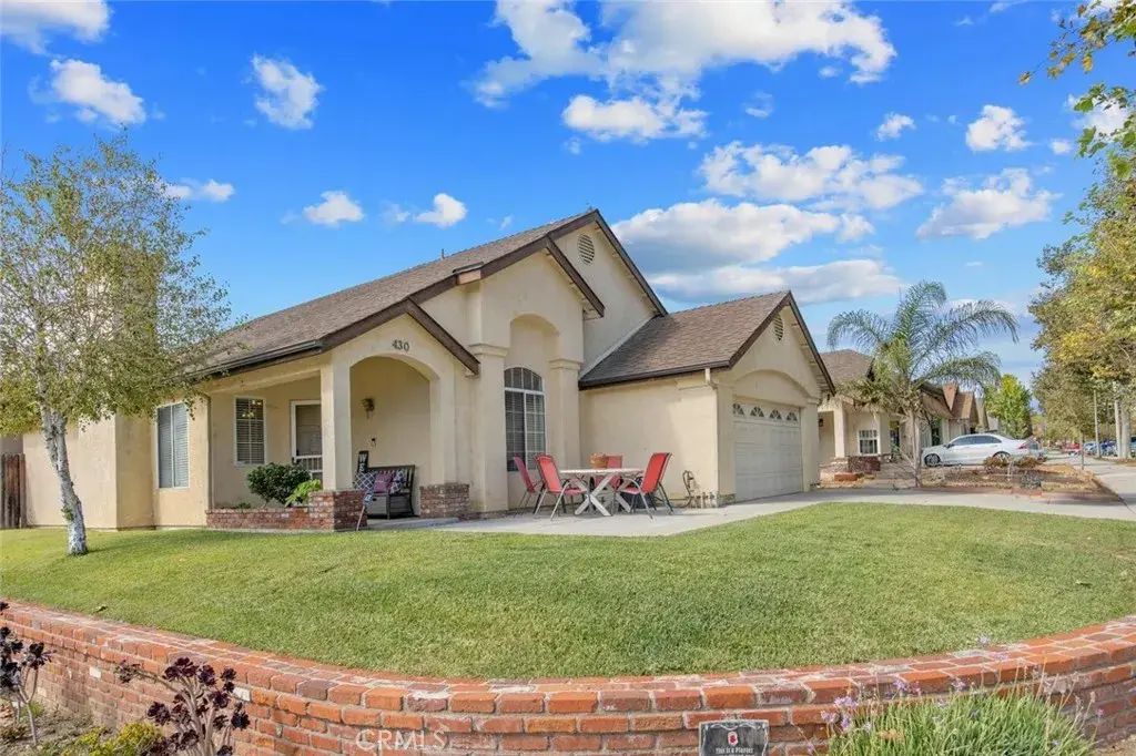 430 River Street, Fillmore