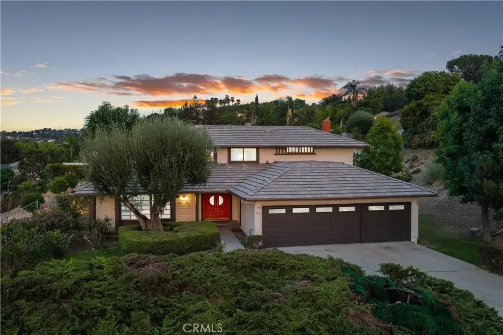 518 Rancho Los Nogales Drive, Covina