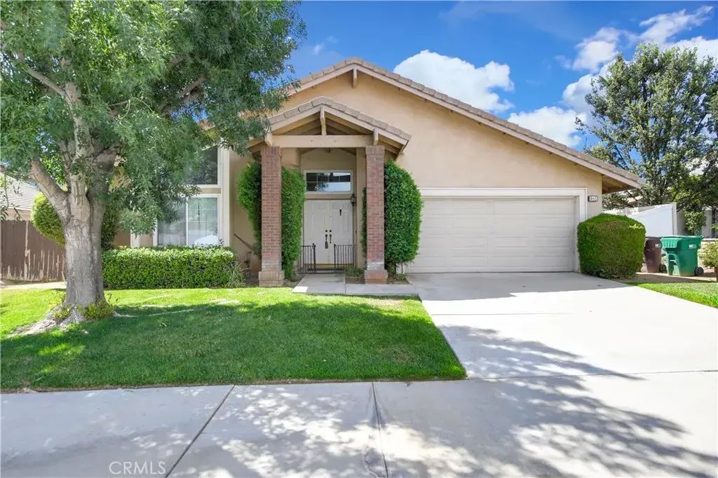 965 Hardwick, Beaumont