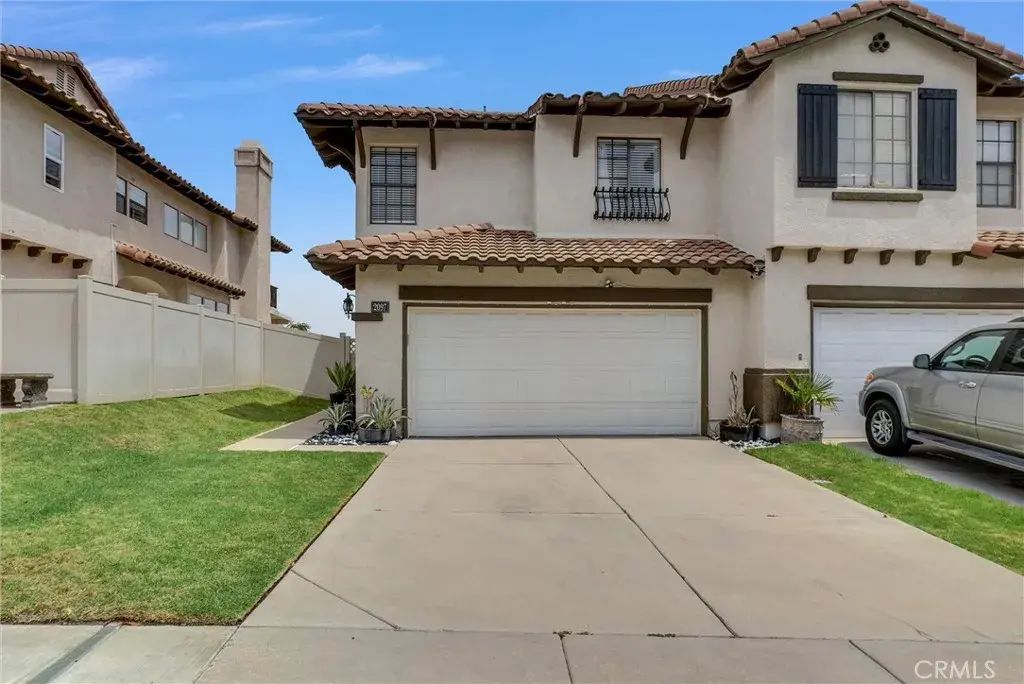 2097 San Antonio Drive, Corona