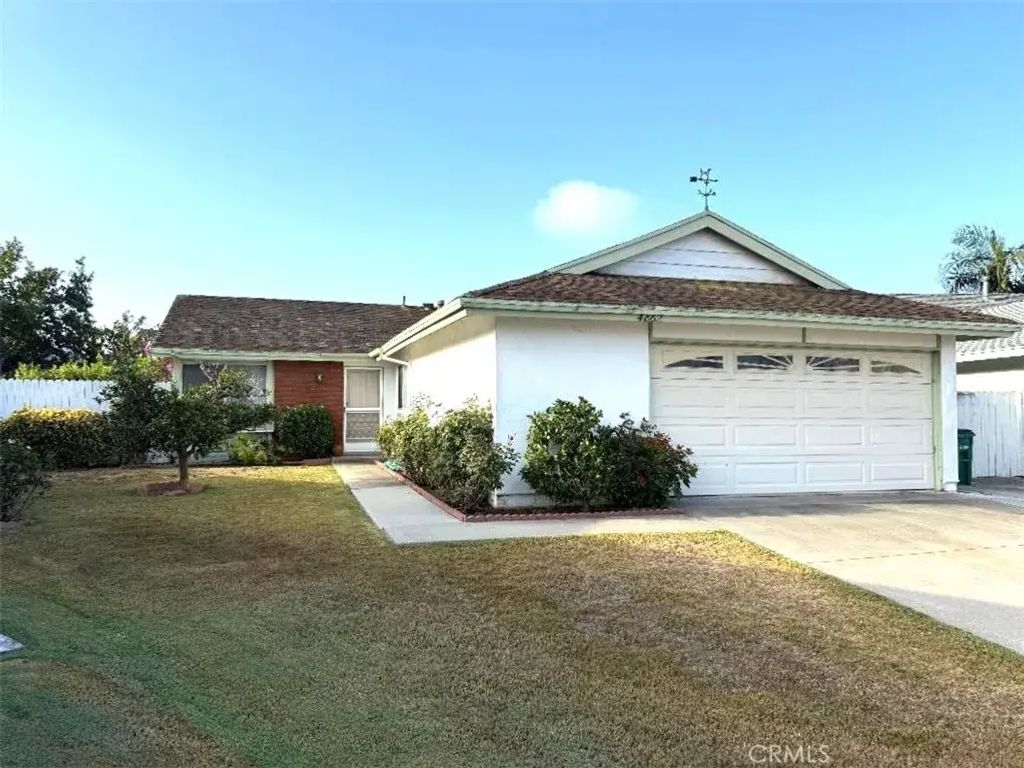 4862 Redbluff Circle, Irvine