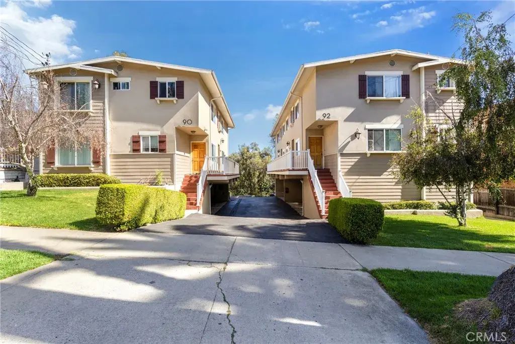 90--92 Monterey Road, South Pasadena