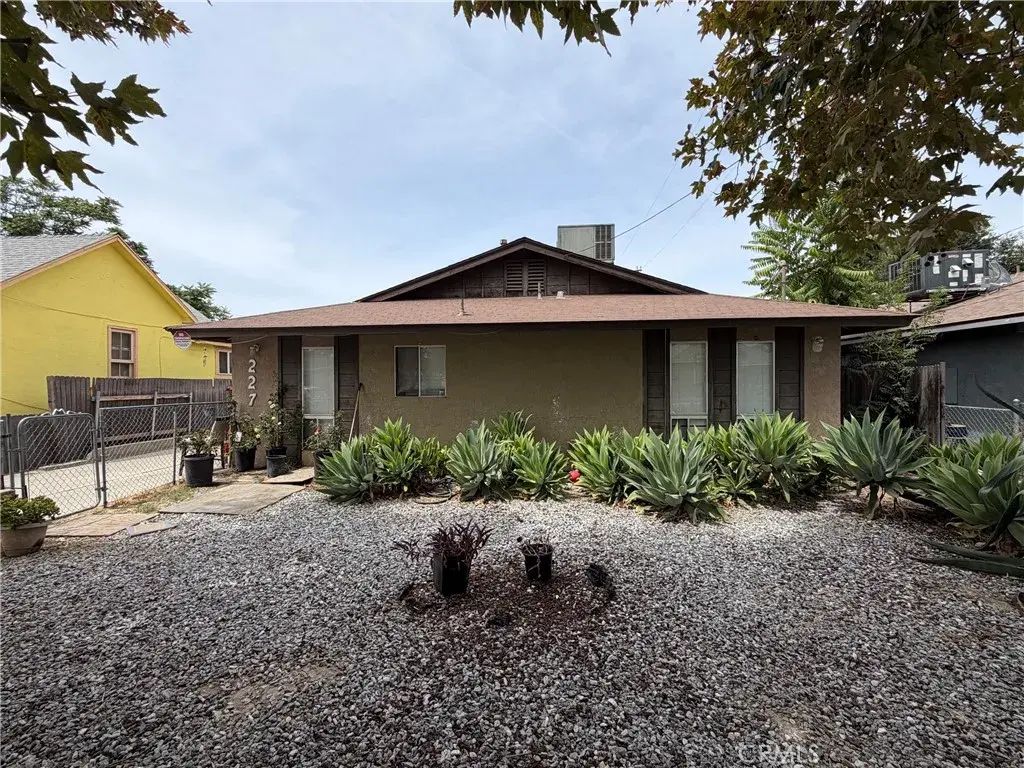 227 N Alessandro, Hemet