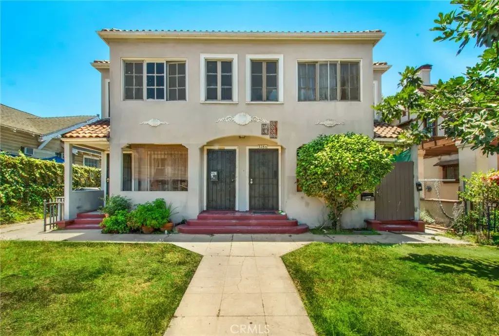 324 W 50th, Los Angeles