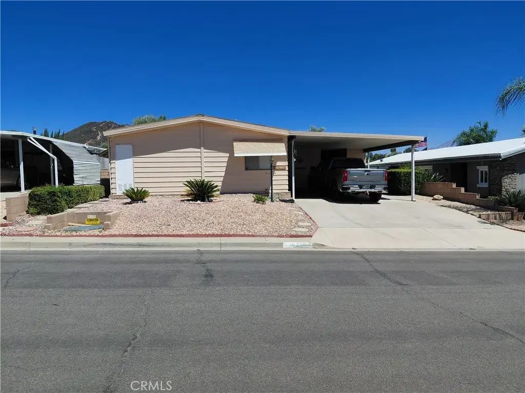 10226 Frontier, Cherry Valley
