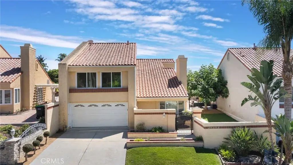 24592 Linda Flora, Laguna Hills