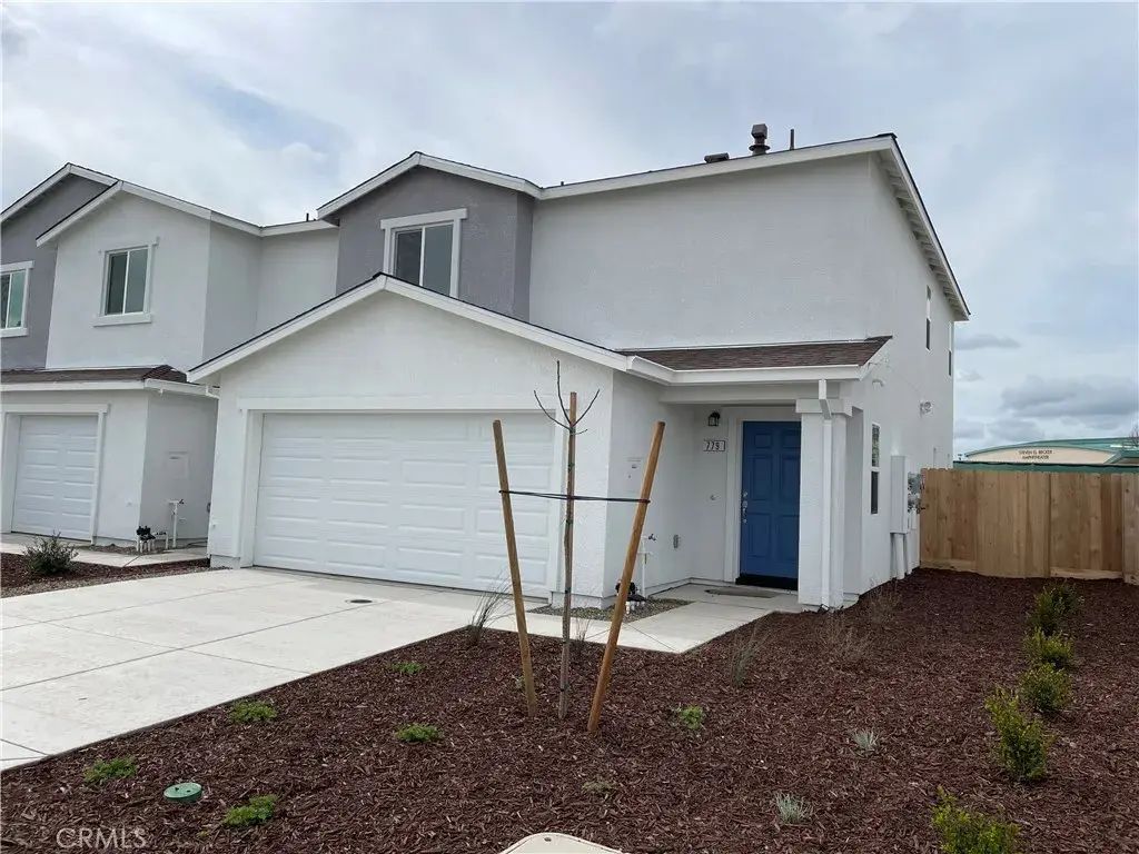 725 Stone Ridge West Avenue, Merced