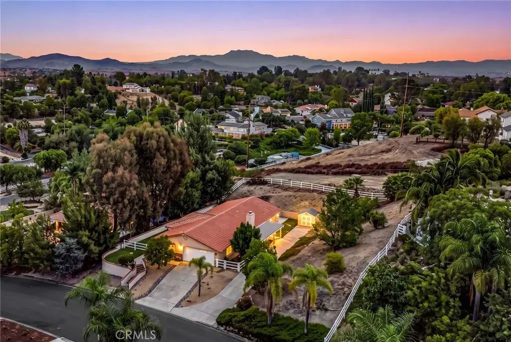 31100 Avenida Buena Suerte, Temecula