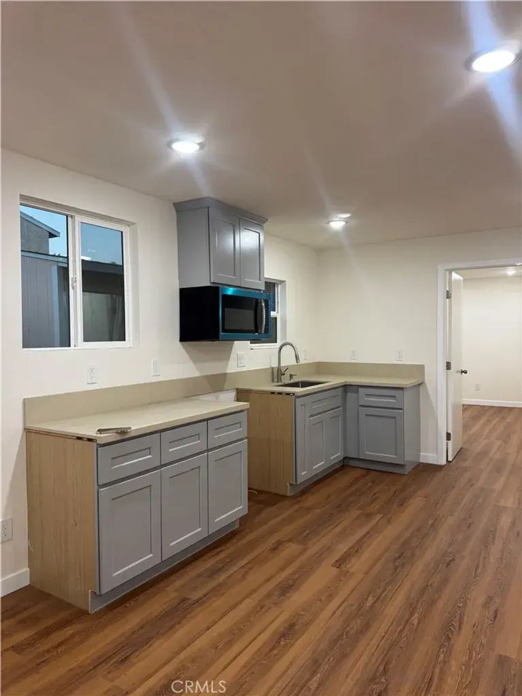 5567 Olive, Long Beach