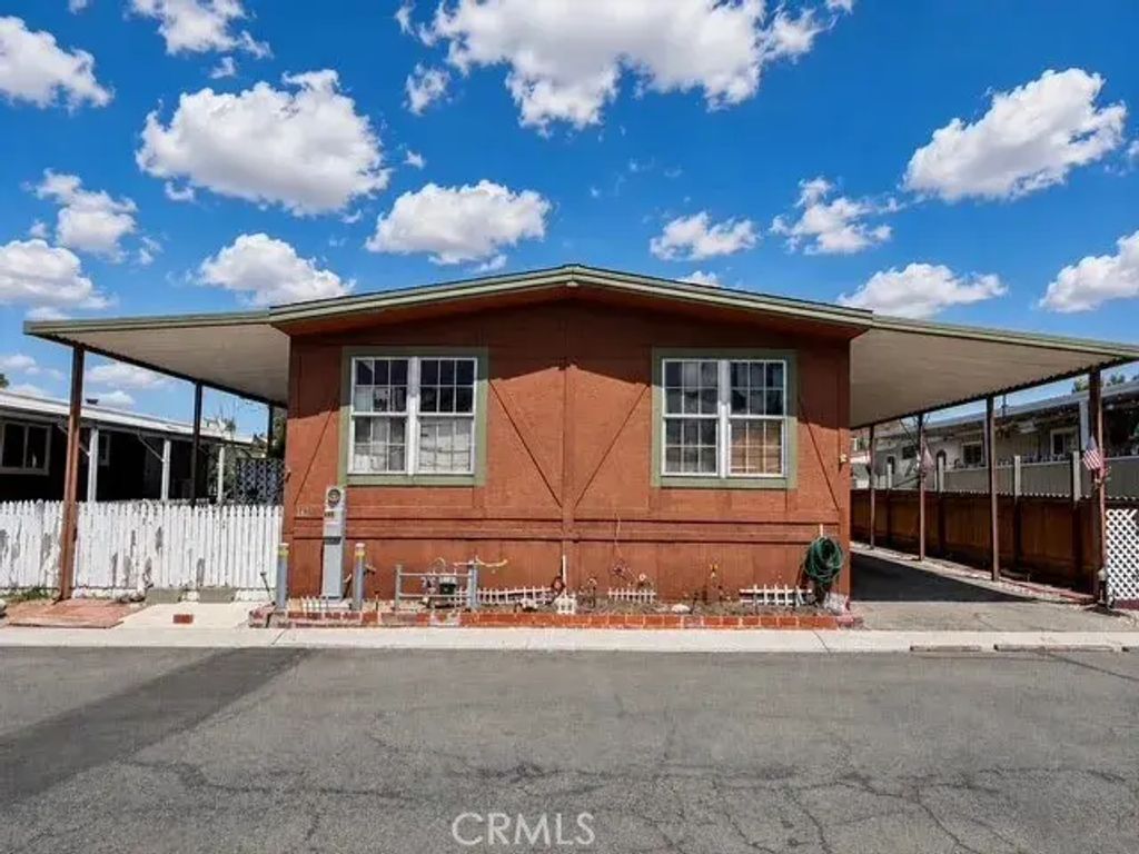 18540 Soledad Canyon Road 147, Canyon Country