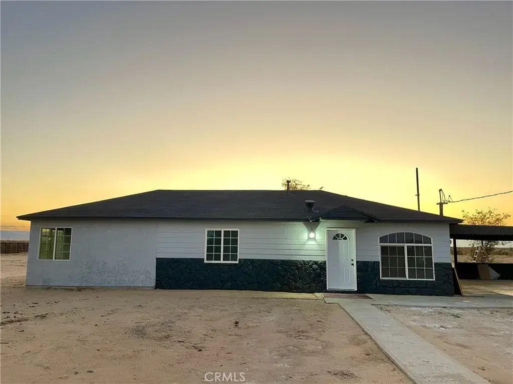 48225 93rd St W, Antelope Acres