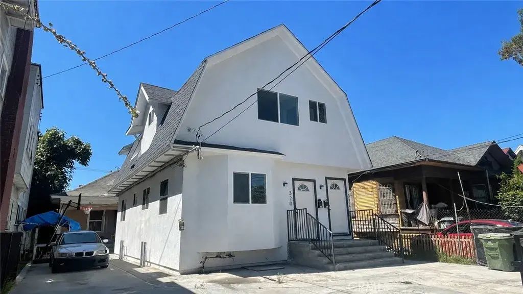 320 35th Street, Los Angeles