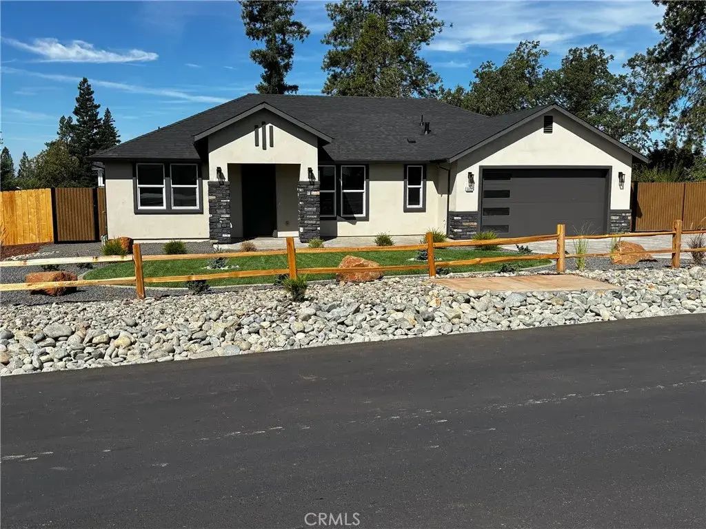 5839 Crestview Drive, Paradise