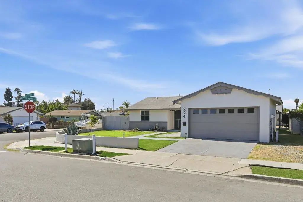 394 Coralwood Dr, 