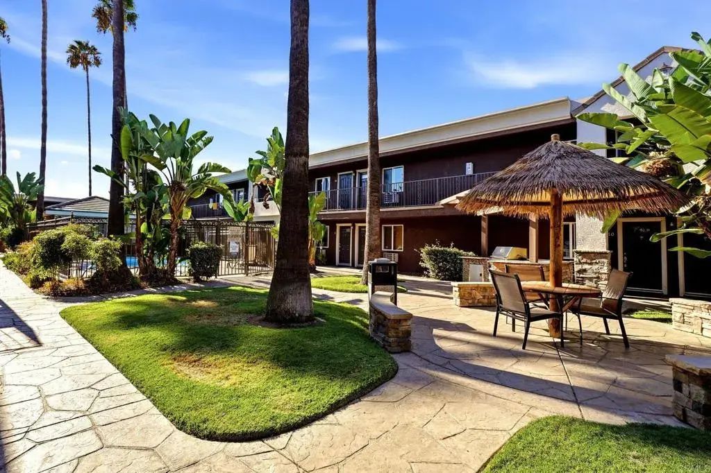 800 N Mollison Avenue 51, El Cajon