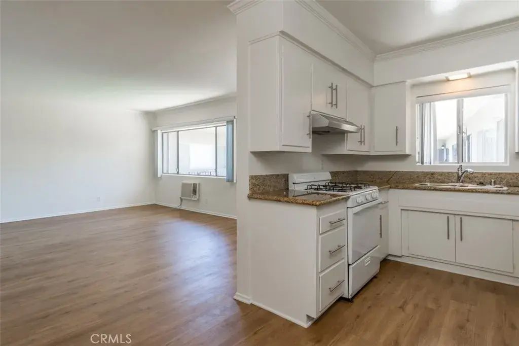 4653 Fulton 16, Sherman Oaks