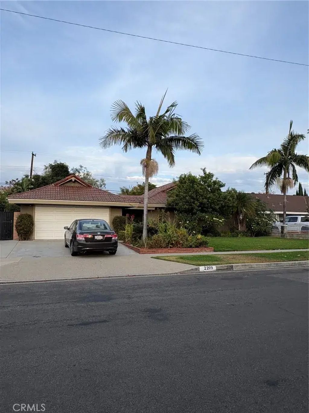 2209 Laird, Santa Ana