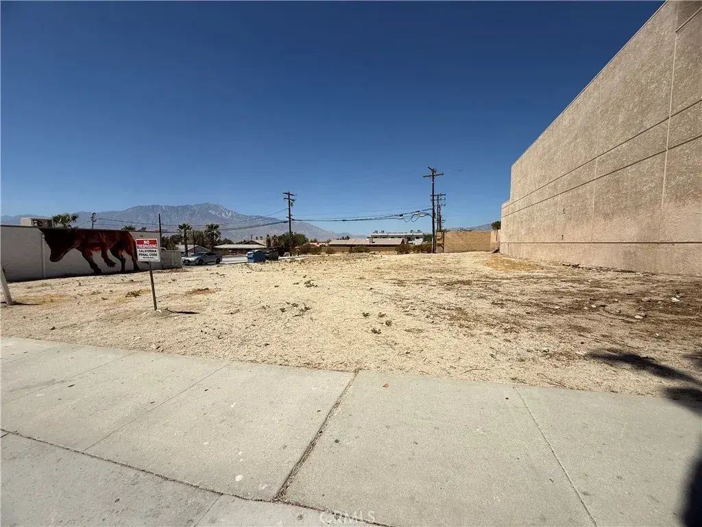 Palm Dr, Desert Hot Springs