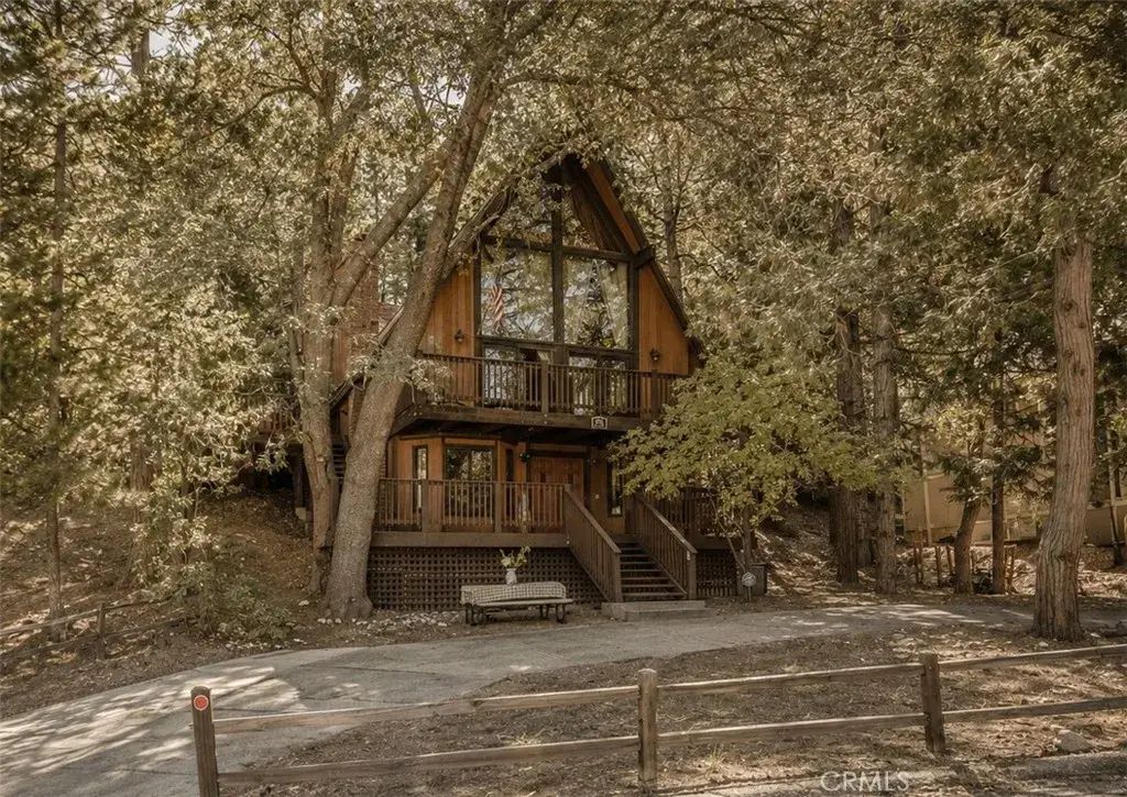 493 Pioneer, Lake Arrowhead
