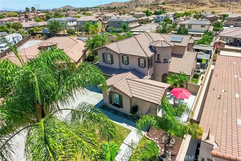 349 Tuffa Court, Perris