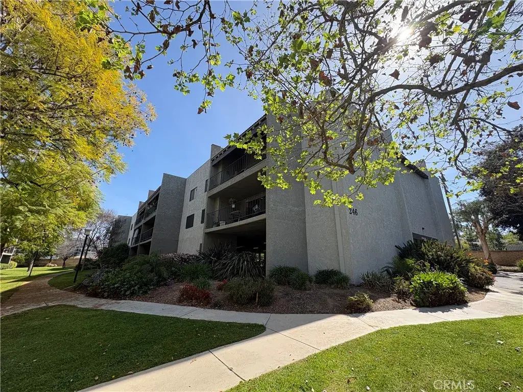 246 E Fern 103, Redlands