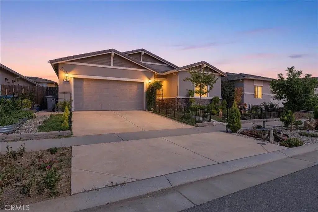 789 Chalice Creek Drive, Plumas Lake