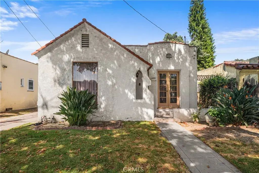 6771 California, Long Beach