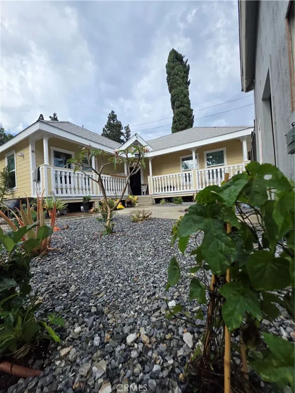 402 E Pine 2, Santa Ana