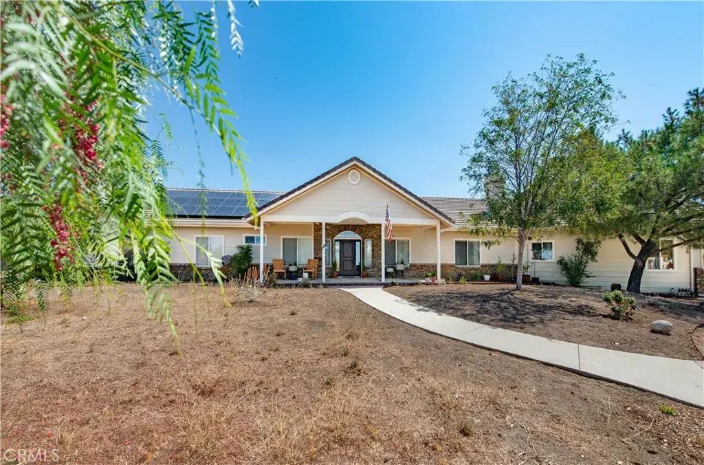 9726 Escondido Canyon, Agua Dulce