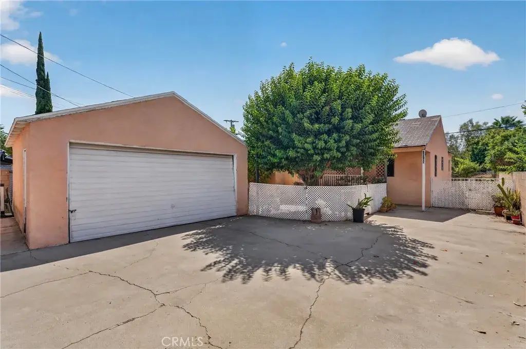 15118 Polk Street, Sylmar