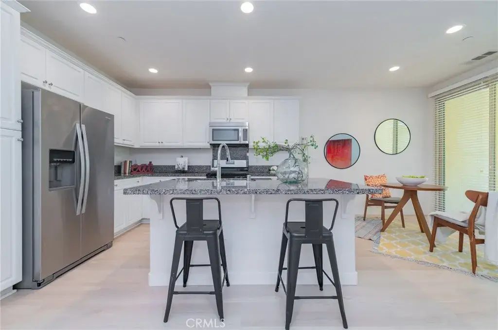 3290 E Yountville 10, Ontario