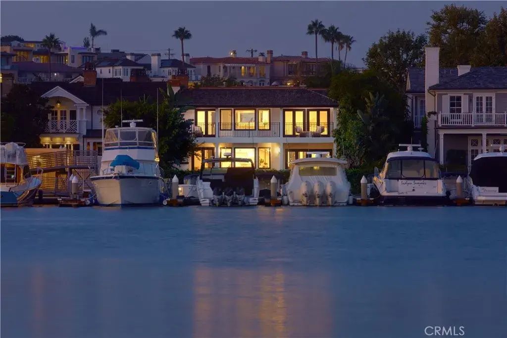 2572 Bayshore Drive, Newport Beach