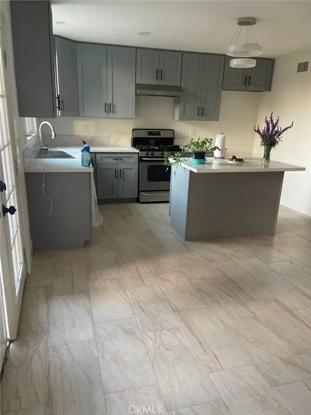 12256 Allegheny Street, Sun Valley