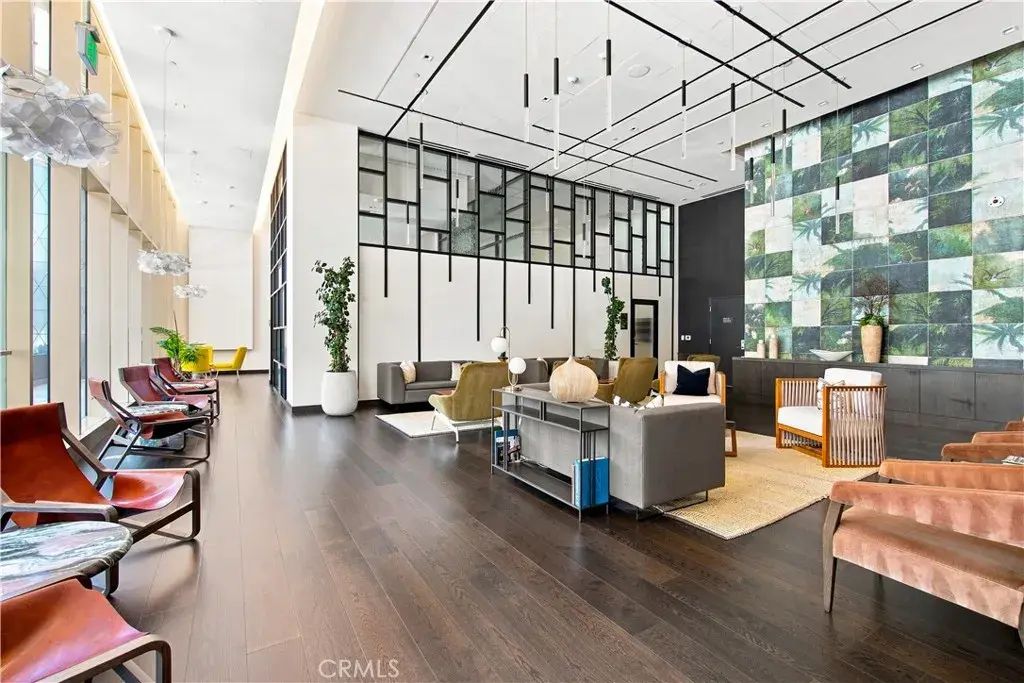 400 S Broadway 2311, Los Angeles