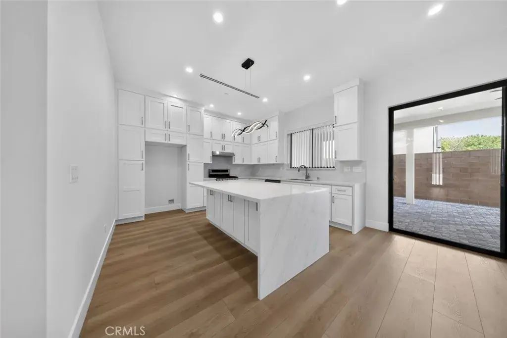 7940 Ethel Avenue, Los Angeles