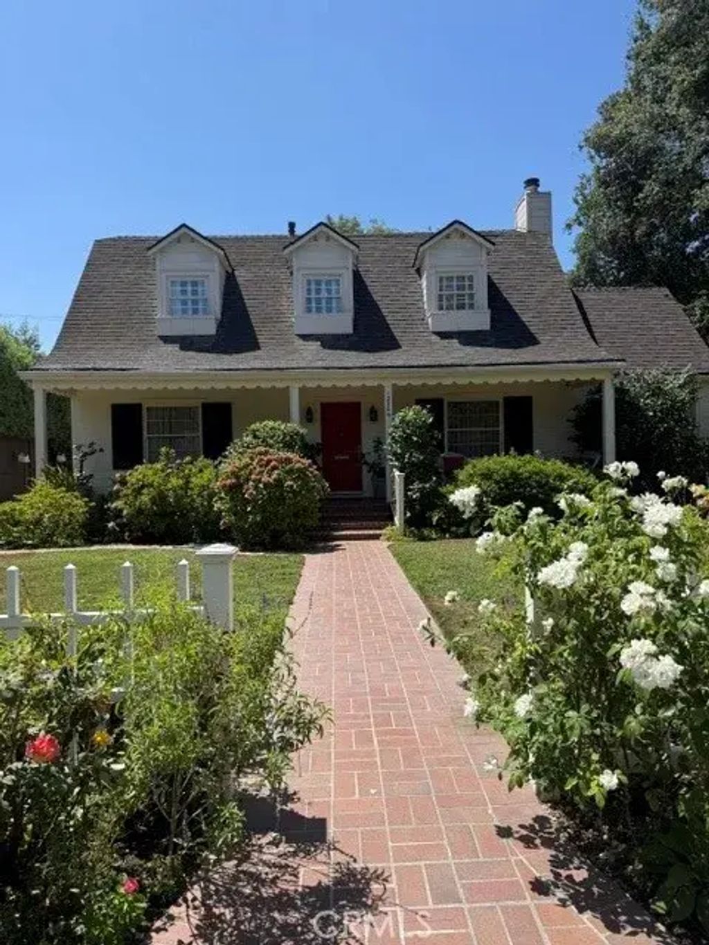 12206 Huston Street, Valley Village