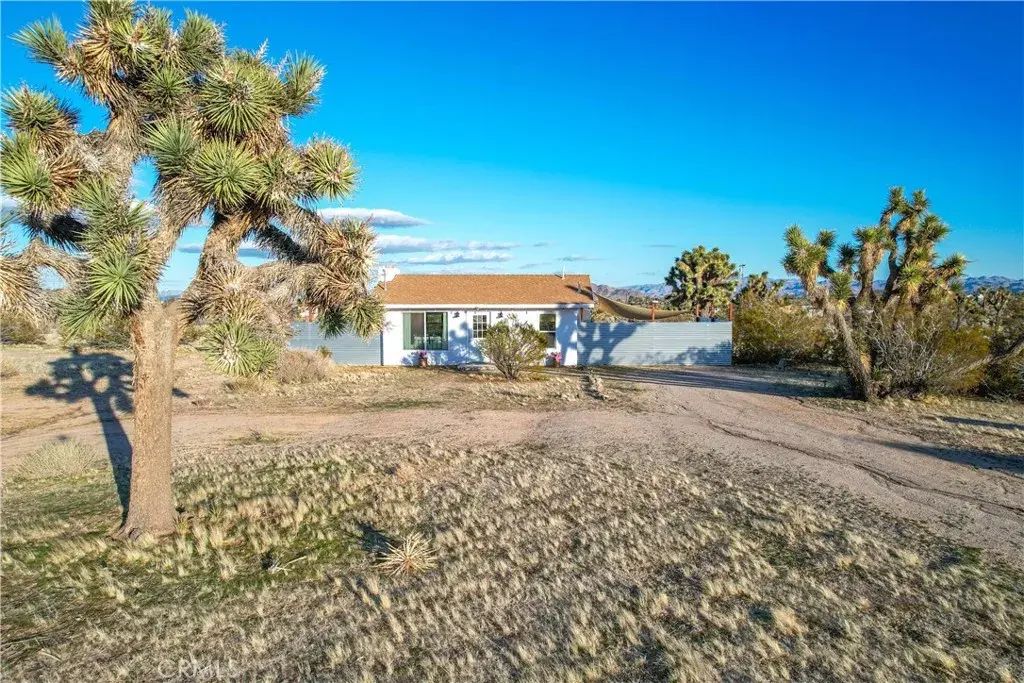 3567 Condalia Avenue, Yucca Valley