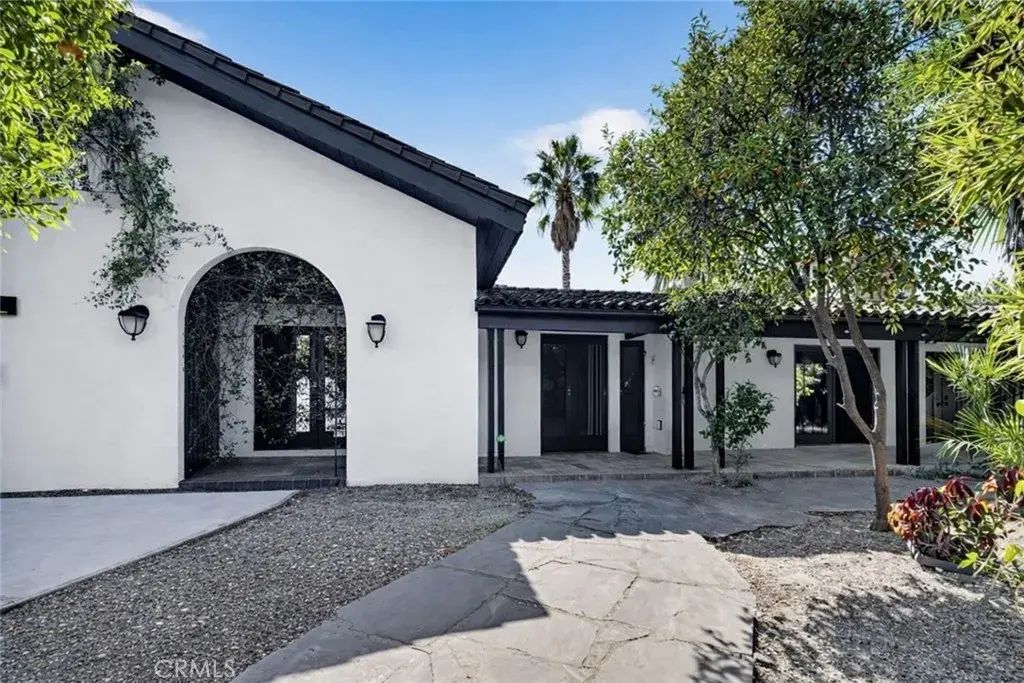 14720 Valerio, Van Nuys