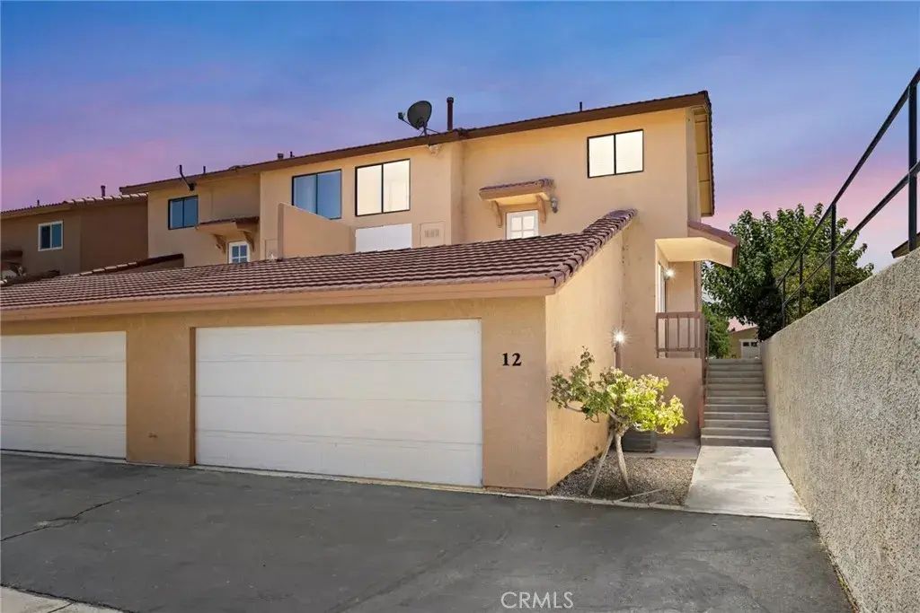 27535 Lakeview 12, Helendale