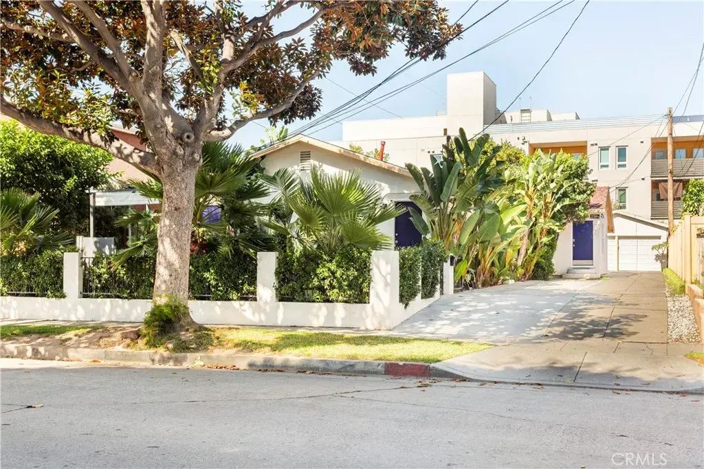 239 W Hillcrest, Inglewood