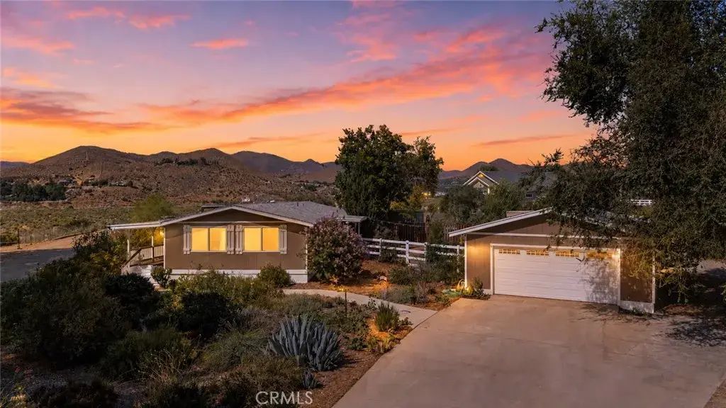 31757 Indian Oak Road, Acton