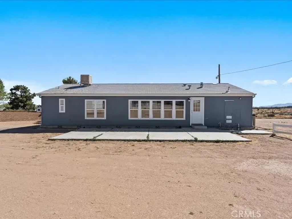5670 Hollister Road, Phelan